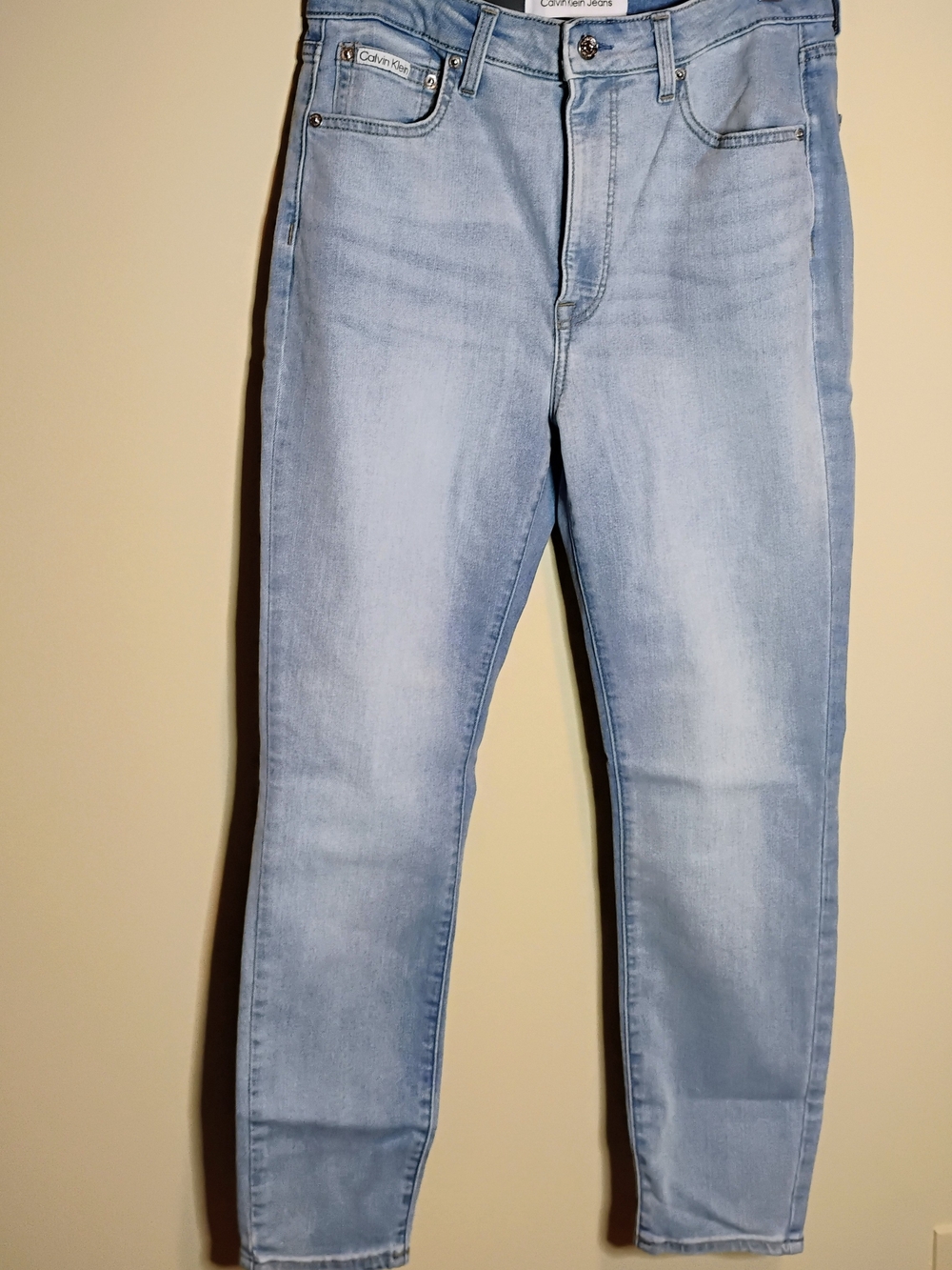 Calvin Klein Women's Light Blue High Rise Skinny Jeans  Size 12/31 27L